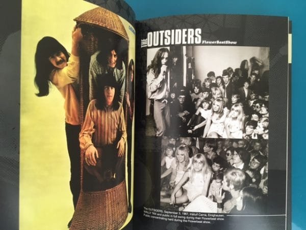 The Outsiders: Beat Legends. - Photo Sound Book - - Image 4