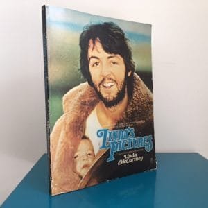 Linda's Pictures. A Collection of Photographs by Linda McCartney.