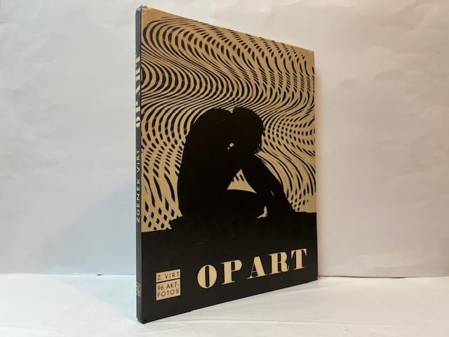 Op Art Akte
