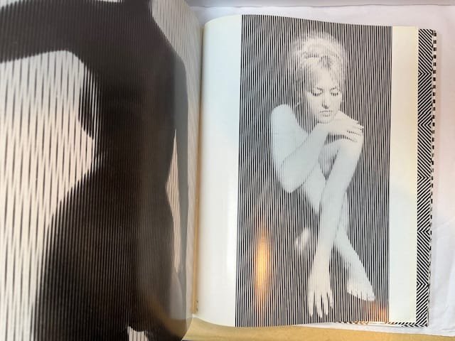 Op Art Akte - Image 3
