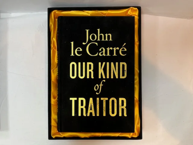 Our Kind of Traitor (SIGNED DELUXE EDITION) - Image 2
