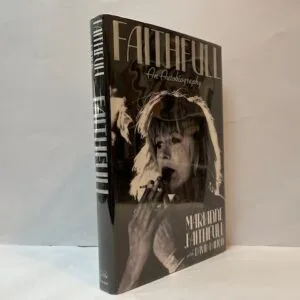 Faithfull: An Autobiography